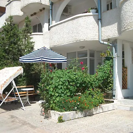 Milka's House بيت ضيافة